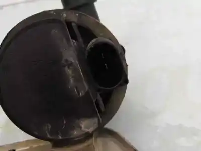 Second-hand car spare part water pump for suzuki grand vitara jb (jt) 1.9 ddis turbodiesel oem iam references   
