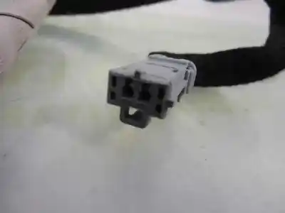 Автозапчастина б/у лівий натір для citroen c5 station wagon 2.0 bluehdi 180 посилання на oem iam 16118599bj  