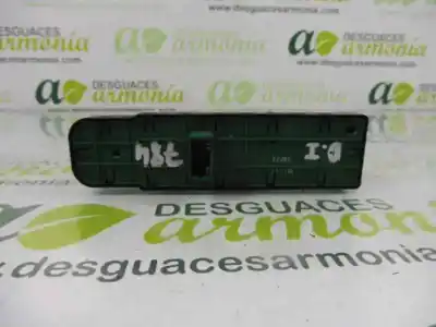 Recambio de automóvil de segunda mano de mando elevalunas delantero izquierdo para renault megane iii berlina 5 p authentique referencias oem iam 809610014r  