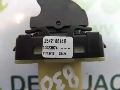 Second-hand car spare part right front power window switch for renault clio iv dynamique oem iam references 254218614r  