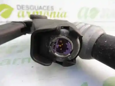 Автозапчастина б/у правий натяжач подушки безпеки для opel corsa b sport посилання на oem iam 13225285  6052771