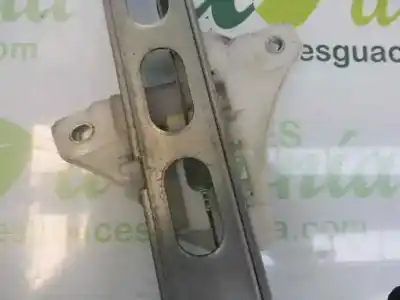 Автозапчастина б/у регулятор переднього правого скла для suzuki swift azg (nz) gl посилання на oem iam 8353058j00  