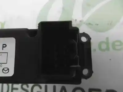 Second-hand car spare part right front power window switch for mazda 3 berlina (bk) 1.6 crdt active oem iam references bs3e66370h1  