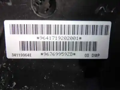 Recambio de automóvil de segunda mano de volante para citroen c-elysée seduction referencias oem iam 964171920201  