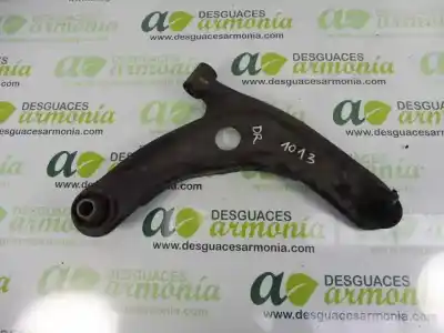 Автозапчасти б/у передний правый нижний рычаг подвески за toyota yaris active ссылки oem iam 