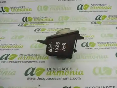 Pezzo di ricambio per auto di seconda mano fendinebbia sinistra per opel corsa c silverline riferimenti oem iam 13118670  