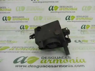 Pezzo di ricambio per auto di seconda mano fendinebbia sinistra per opel corsa c silverline riferimenti oem iam 13118670  