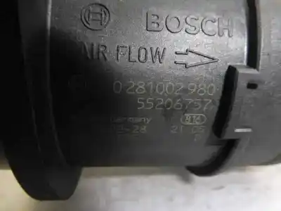 Автозапчастина б/у витратомір повітря для fiat grande punto (199_) 1.3 d multijet (199.axd11, 199.axd1a, 199.axd1b,... посилання на oem iam 55206757  0281002980