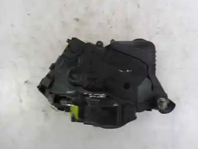 Автозапчастина б/у замок передніх дверей лівий для toyota prius (nhw30) plug-in hybrid advance посилання на oem iam 