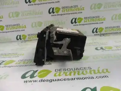 Peça sobressalente para automóvel em segunda mão sistema de áudio / rádio cd por toyota prius (nhw30) plug-in hybrid advance referências oem iam 8612047330  