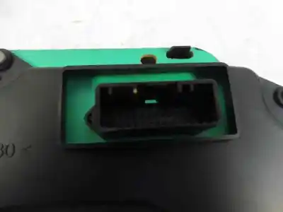 Peça sobressalente para automóvel em segunda mão quadrante por dacia sandero stepway referências oem iam 248108043r  p248108043r