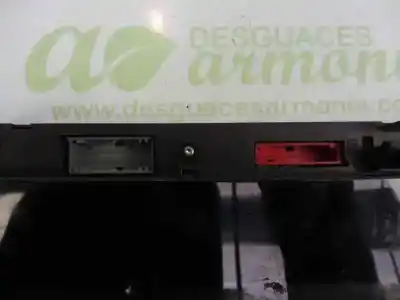 Автозапчастина б/у панель інструментів для renault scenic ii i- music посилання на oem iam 8200451505a  