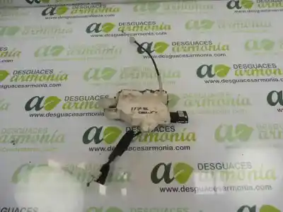 Peça sobressalente para automóvel em segunda mão fechadura da porta dianteira esquerda por peugeot 5008 allure referências oem iam 006231