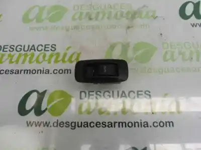 Tweedehands auto-onderdeel rechts achter ruiten bediening voor toyota corolla (_e12_) 1.4 d (nde120_) oem iam-referenties 8400102411