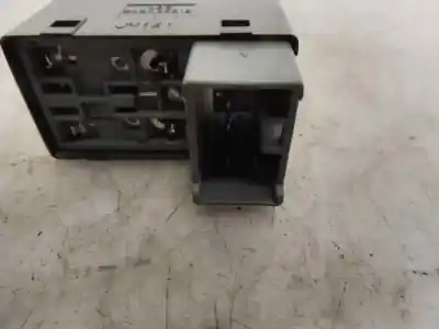 Second-hand car spare part right front power window switch for chevrolet spark 1.0 basis oem iam references 202008913  