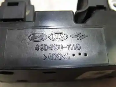 Second-hand car spare part left front power window switch for kia cee´d drive oem iam references 93570a2000  49d4901110