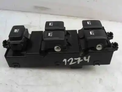 Second-hand car spare part left front power window switch for kia cee´d drive oem iam references 93570a2000  49d4901110