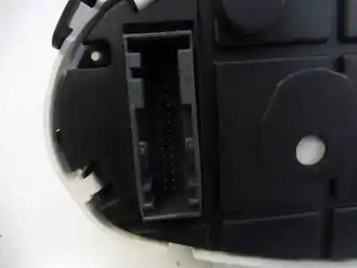 Peça sobressalente para automóvel em segunda mão quadrante por ford fiesta (cb1) (2008->) 1.6 sport [1.6 ltr. - 66 kw tdci cat] referências oem iam 8a6t10849ce  8a6t10849cf