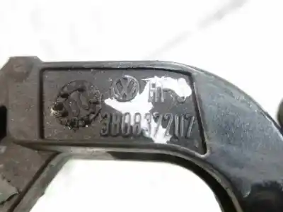 Автозапчастина б/у ліва передня зовнішня ручка для audi a2 (8z) 1.4 tdi посилання на oem iam 3b0837207  