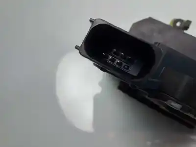 Second-hand car spare part left front door lock for fiat grande punto (199_) 1.3 d multijet (199.axd11, 199.axd1a, 199.axd1b,... oem iam references 55702897 0507061232b 97057101