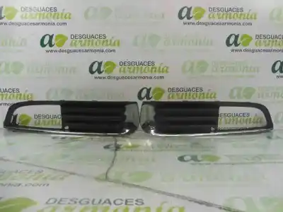 Pièce détachée automobile d'occasion grille de pare-chocs avant pour opel insignia sports tourer sportive références oem iam 