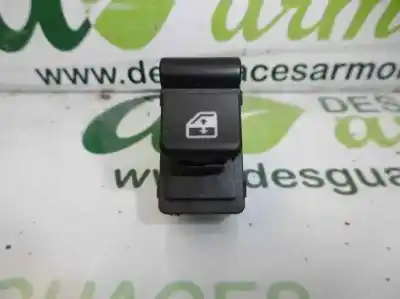 Peça sobressalente para automóvel em segunda mão botão / interruptor elevador vidro dianteiro direito por alfa romeo mito (145) distinctive referências oem iam 