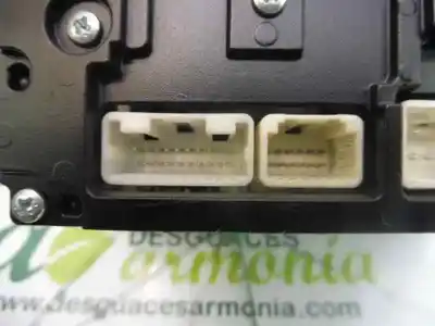 Peça sobressalente para automóvel em segunda mão sistema de áudio / rádio cd por toyota prius (nhw30) plug-in hybrid advance referências oem iam 8612047330  123000-16400101