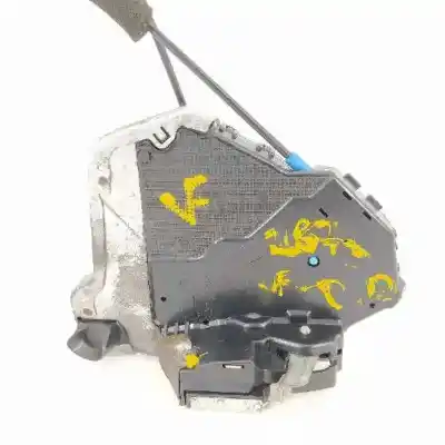 Second-hand car spare part front right door lock for lexus is200 (ds2/is2) 250 v6 oem iam references 