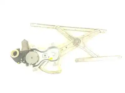 Pièce détachée automobile d'occasion léve glace avant droit pour toyota verso advance références oem iam 698100f021