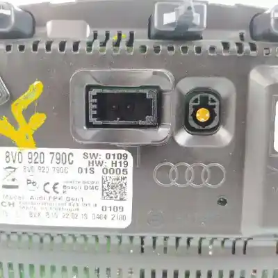 Pièce détachée automobile d'occasion compteur de vitesse tableau de bord pour audi a3 sportback (8vf) basic références oem iam 8v0920790c  0263742079