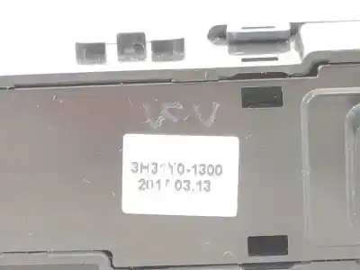 Автозапчасти б/у многофункциональное управление за hyundai i30 (pd) 1.6 crdi cat ссылки oem iam 3h31y01300  