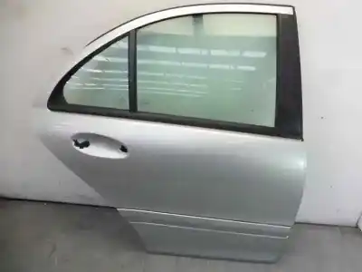Автозапчасти б/у дверь задняя правая за mercedes-benz clase c (w203) berlina 180 compressor (203.046) ссылки oem iam 2037300805
