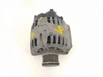 Автозапчастина б/у генератор для dacia duster ambiance 4x2 посилання на oem iam 231007707r tg12c151 2617345a