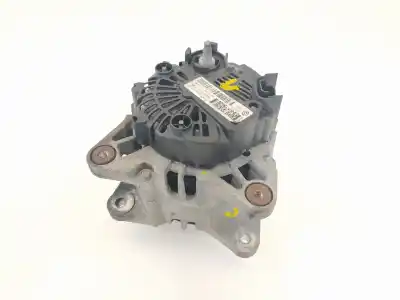 Автозапчастина б/у генератор для dacia duster ambiance 4x2 посилання на oem iam 231007707r tg12c151 2617345a