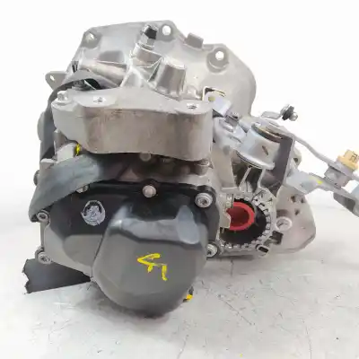 Автозапчастина б/у коробка передач для opel adam glam ecoflex посилання на oem iam bfhs394  bfhs