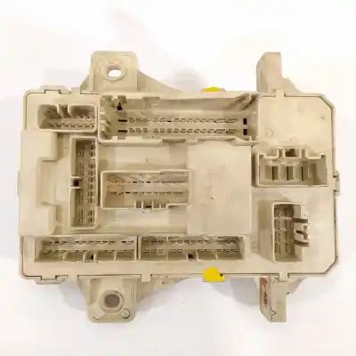 Second-hand car spare part fuse box unit for kia cee´d active oem iam references 919501h51010  919502h500