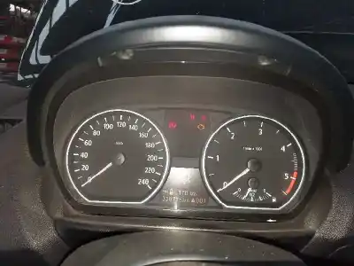 Peça sobressalente para automóvel em segunda mão quadrante por bmw serie 1 berlina (e81/e87) 120d referências oem iam 9110195 150123823 1024952