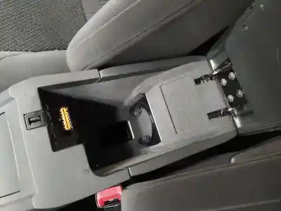 Автозапчасти б/у центральный подлокотник за citroen c5 berlina exclusive ссылки oem iam 7589yj  