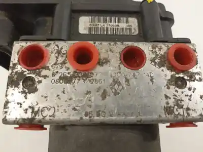 Peça sobressalente para automóvel em segunda mão abs por renault clio iii authentique referências oem iam 8200747140  