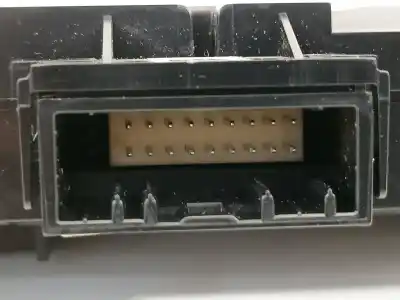 Second-hand car spare part multifunction switch for dacia duster ii prestige oem iam references 283e83332r  be1168153c