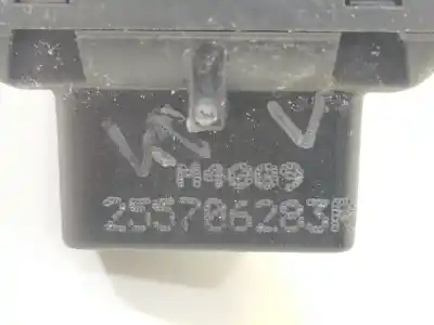Second-hand car spare part rearview side mirror switch for renault clio iv authentique oem iam references 255706283r  