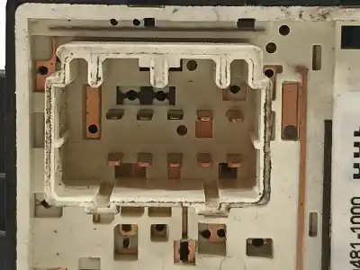 Pezzo di ricambio per auto di seconda mano controllo specchio per kia cee´d concept riferimenti oem iam 93530a2050  