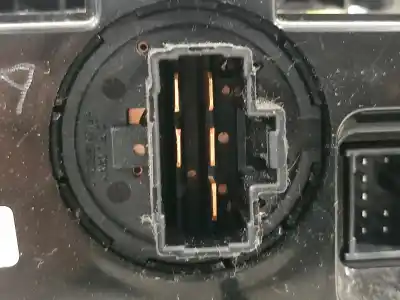 Peça sobressalente para automóvel em segunda mão comando de sofagem (chauffage / ar condicionado) por kia rio concept referências oem iam 972501w070  