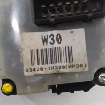 Pezzo di ricambio per auto di seconda mano comando pulito per kia cee´d active riferimenti oem iam 934201h300  