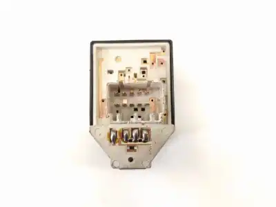 Pezzo di ricambio per auto di seconda mano controllo specchio per kia cee´d active riferimenti oem iam 457480  