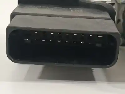 Автозапчастина б/у двиг скла задне ліво для volkswagen jetta (1k2) 1.9 tdi посилання на oem iam 1k5839401g  