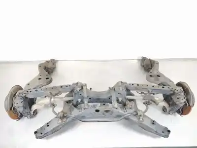 Recambio de automóvil de segunda mano de puente trasero para nissan qashqai (j10) tekna sport referencias oem iam   