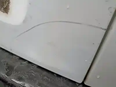 Recambio de automóvil de segunda mano de puerta trasera izquierda para renault kangoo expression referencias oem iam 821013612r  