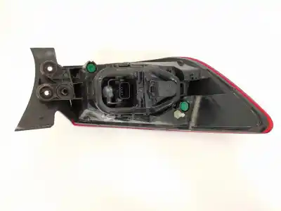 Second-hand car spare part right tailgate light for renault clio iv authentique oem iam references 265502631r  