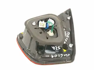 Second-hand car spare part left tailgate light for kia rio concept oem iam references 924031w2  